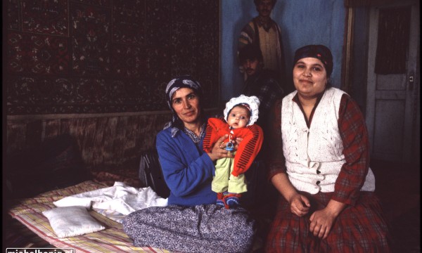 Tazjiek gezin in Samarkant 01